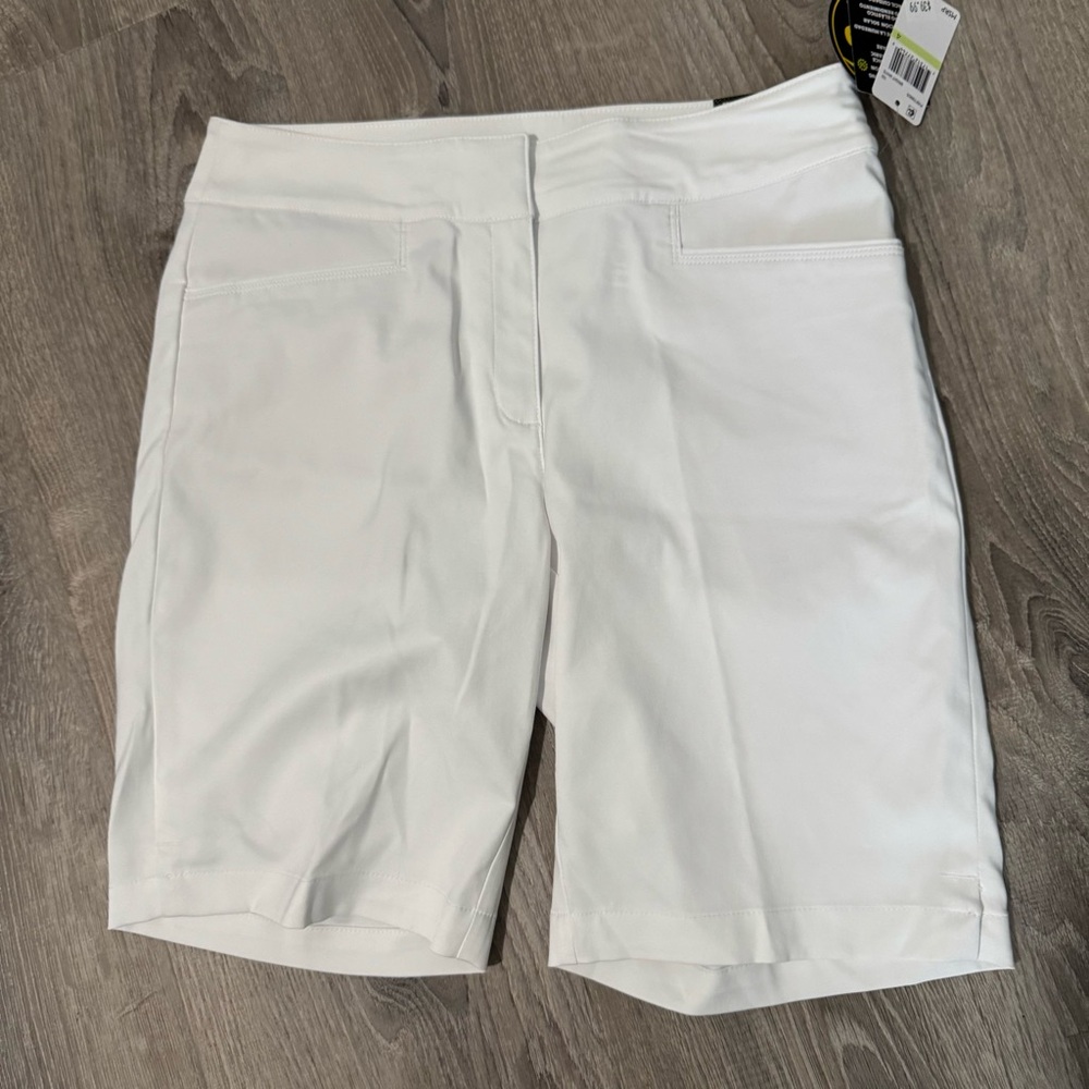 NEW Women's White Golf Shorts by PGA Tour Size 4